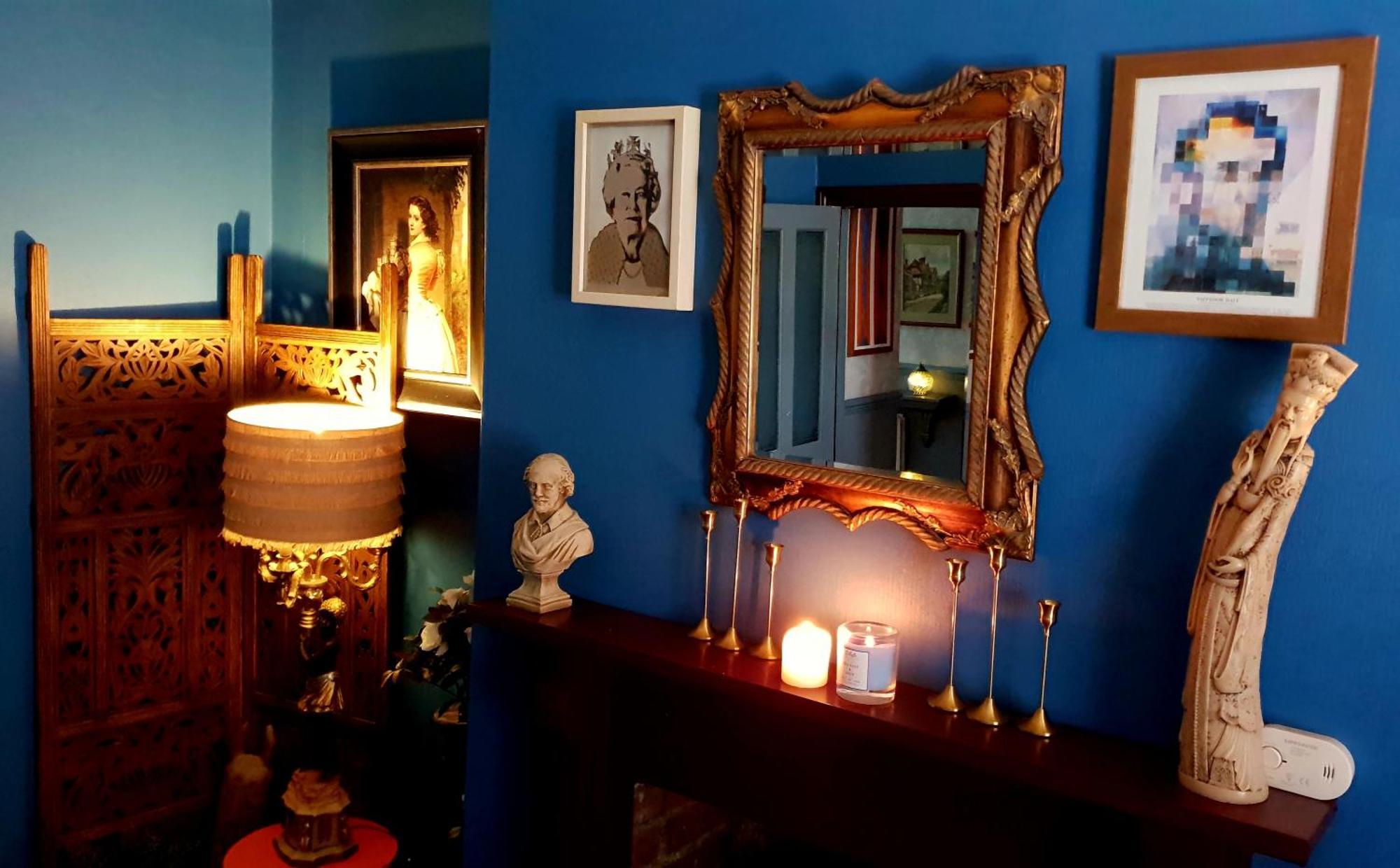 Homestay Charming Victorian House *