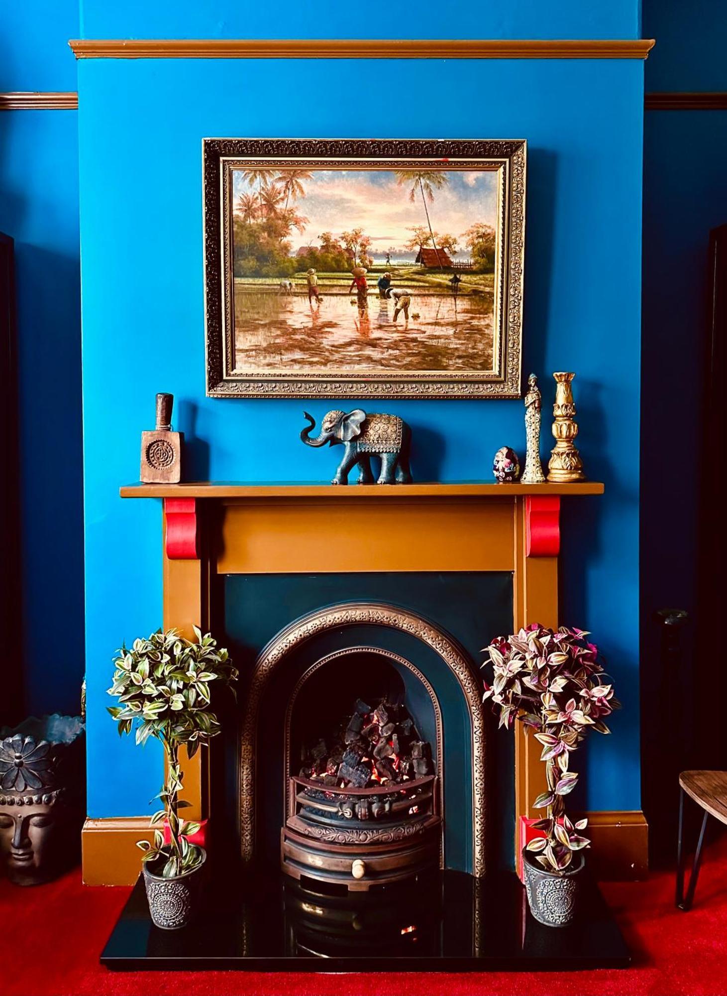 Homestay Charming Victorian House